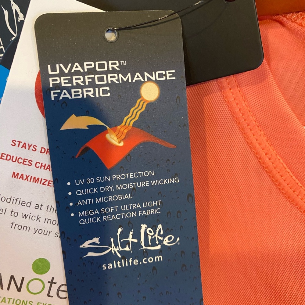 Salt Life Women’s Salmon Live The Salt Life Long Sleeve Performance Shirt NWT - Picture 10 of 12